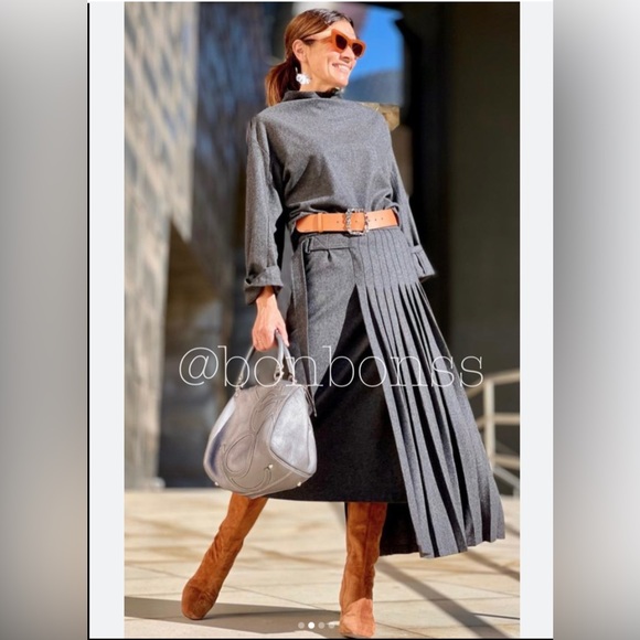 Zara asymmetric box pleat skirt limited edition - Picture 3 of 9